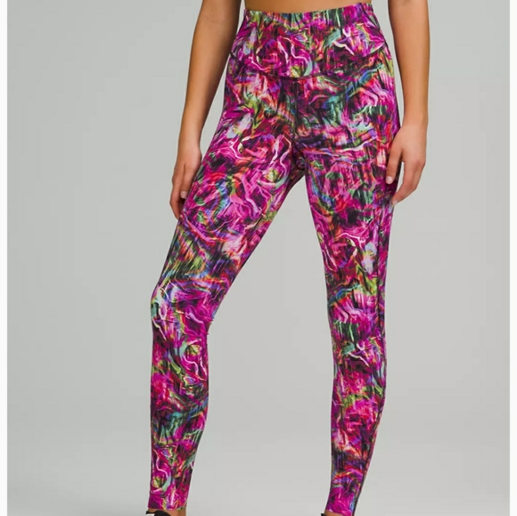 lululemon athletica Pants - Lululemon Base Pace HR Tight 28" SIZE 6